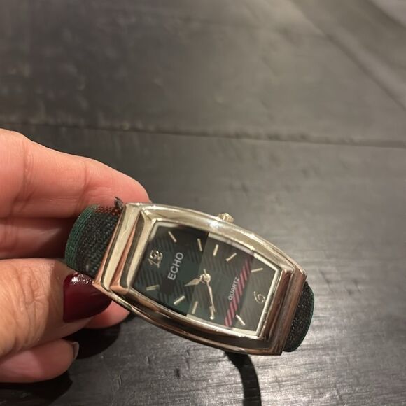 Echo Quartz Plaid Preppy Adjustable Hinged Bangle Watch WORKING main image 8